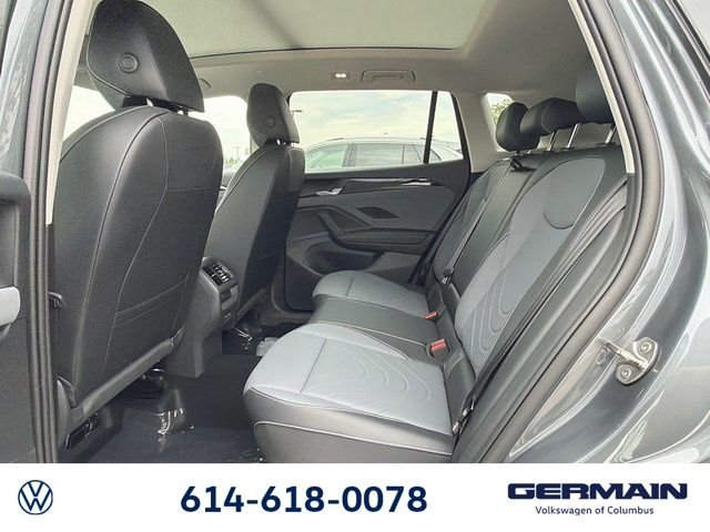 New 2026 Platinum Gray Metallic Volkswagen 2.0T SE image 16