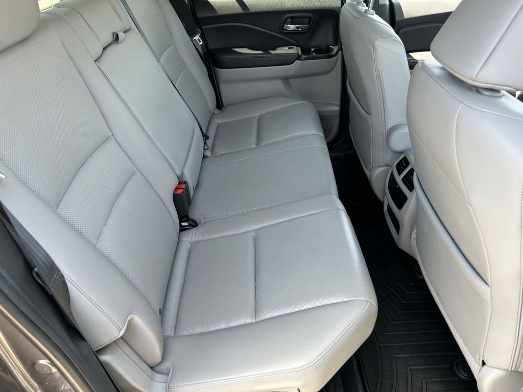 Used 2018  Honda RTL-E image 13