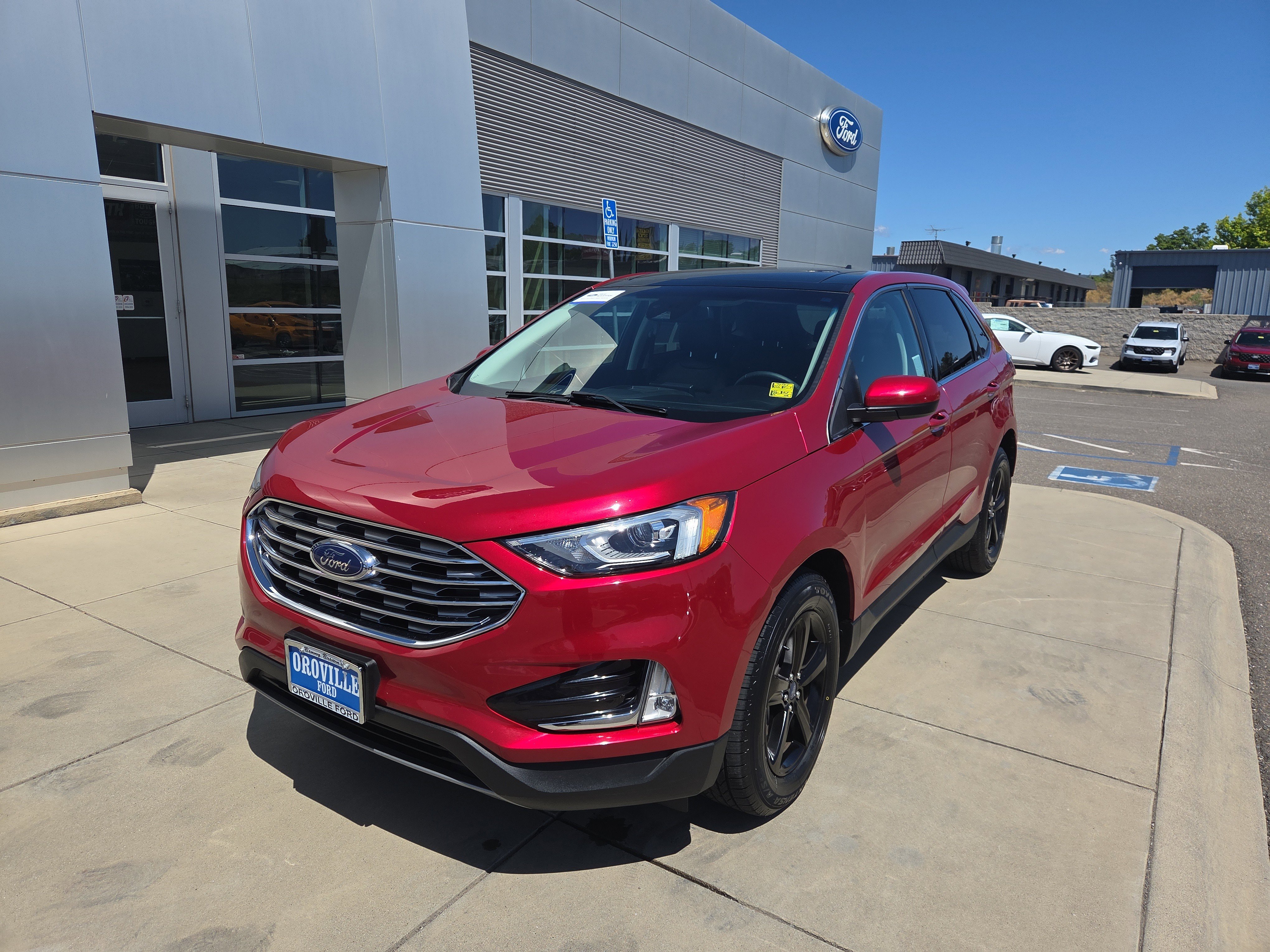 2022 Ford Edge SEL