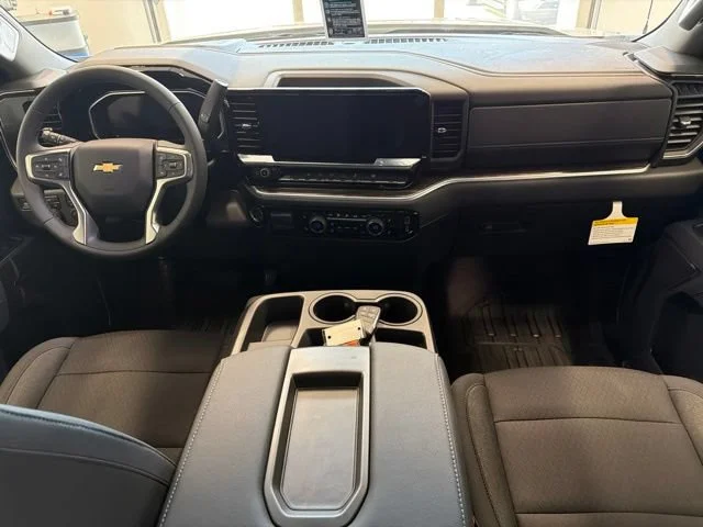 New 2026 Summit White Chevrolet LT image 31