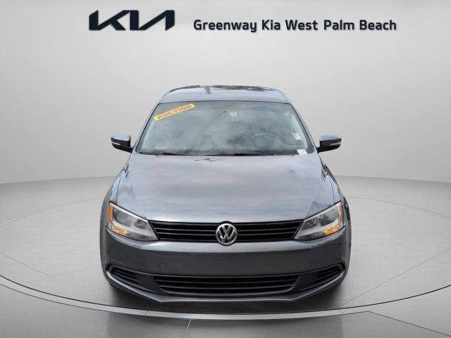 3VWDX7AJXCM324519