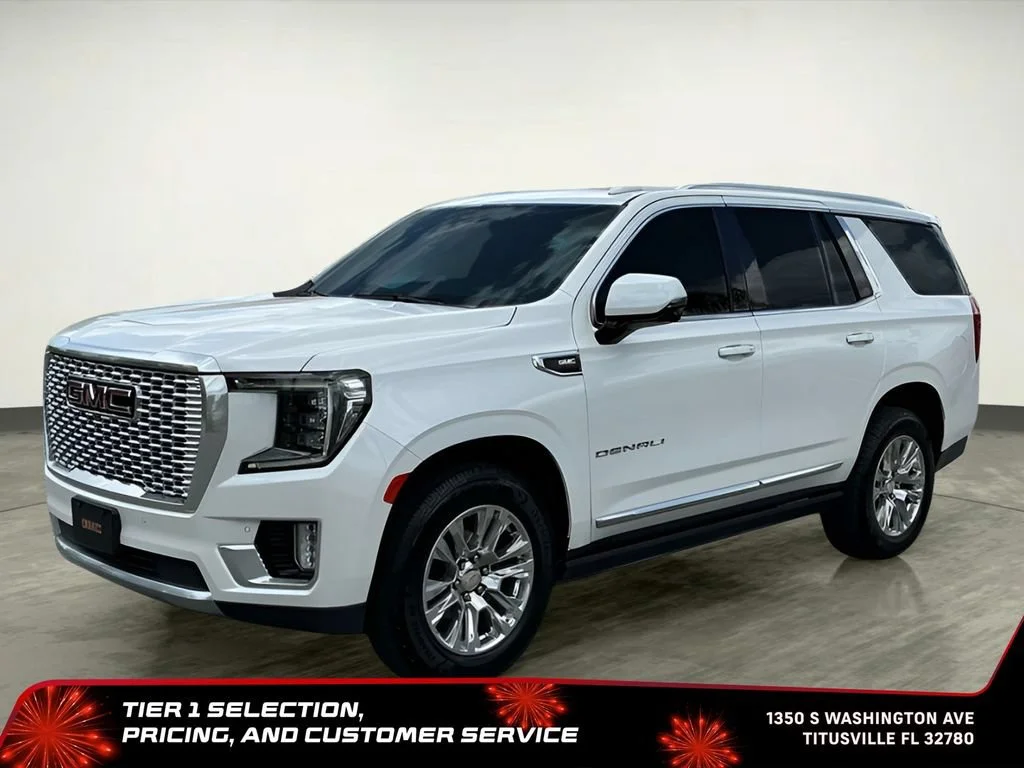 Used 2021 WHITE FROST TRICOAT GMC Denali image 2