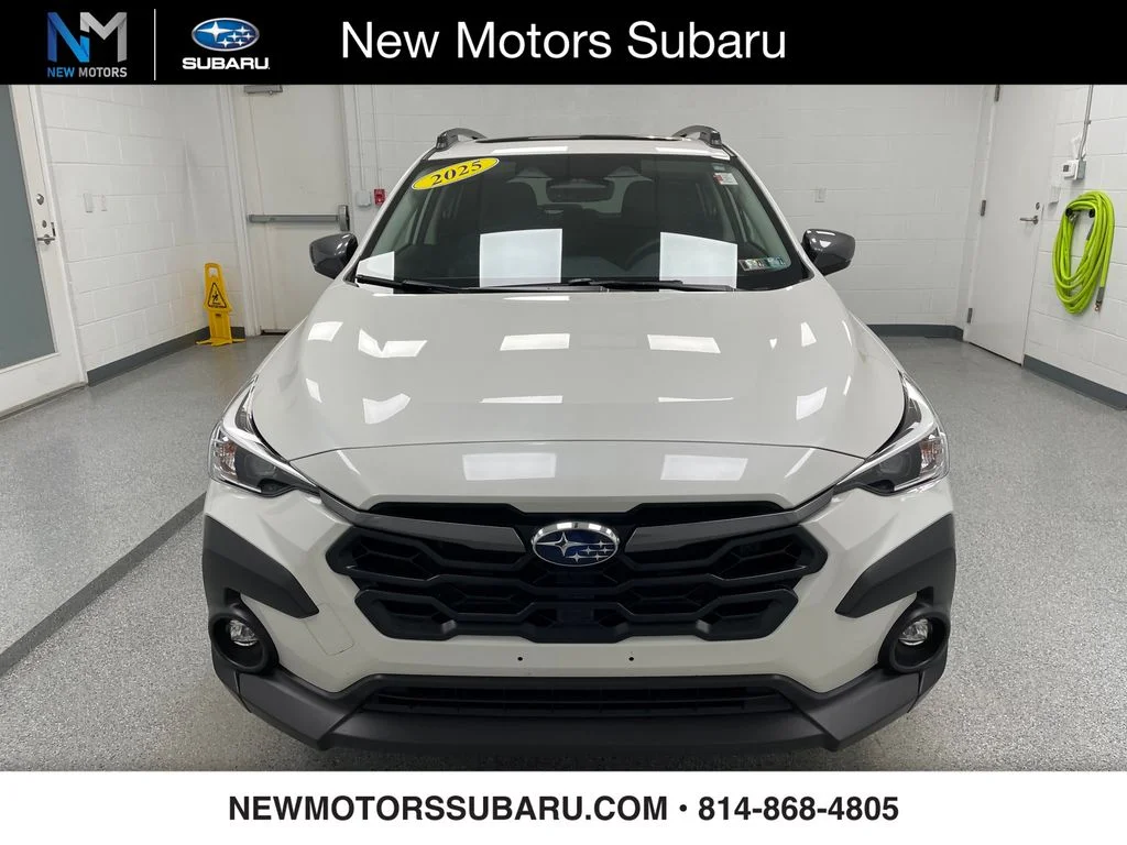 Used 2025 Crystal White Pearl Subaru Premium image 2