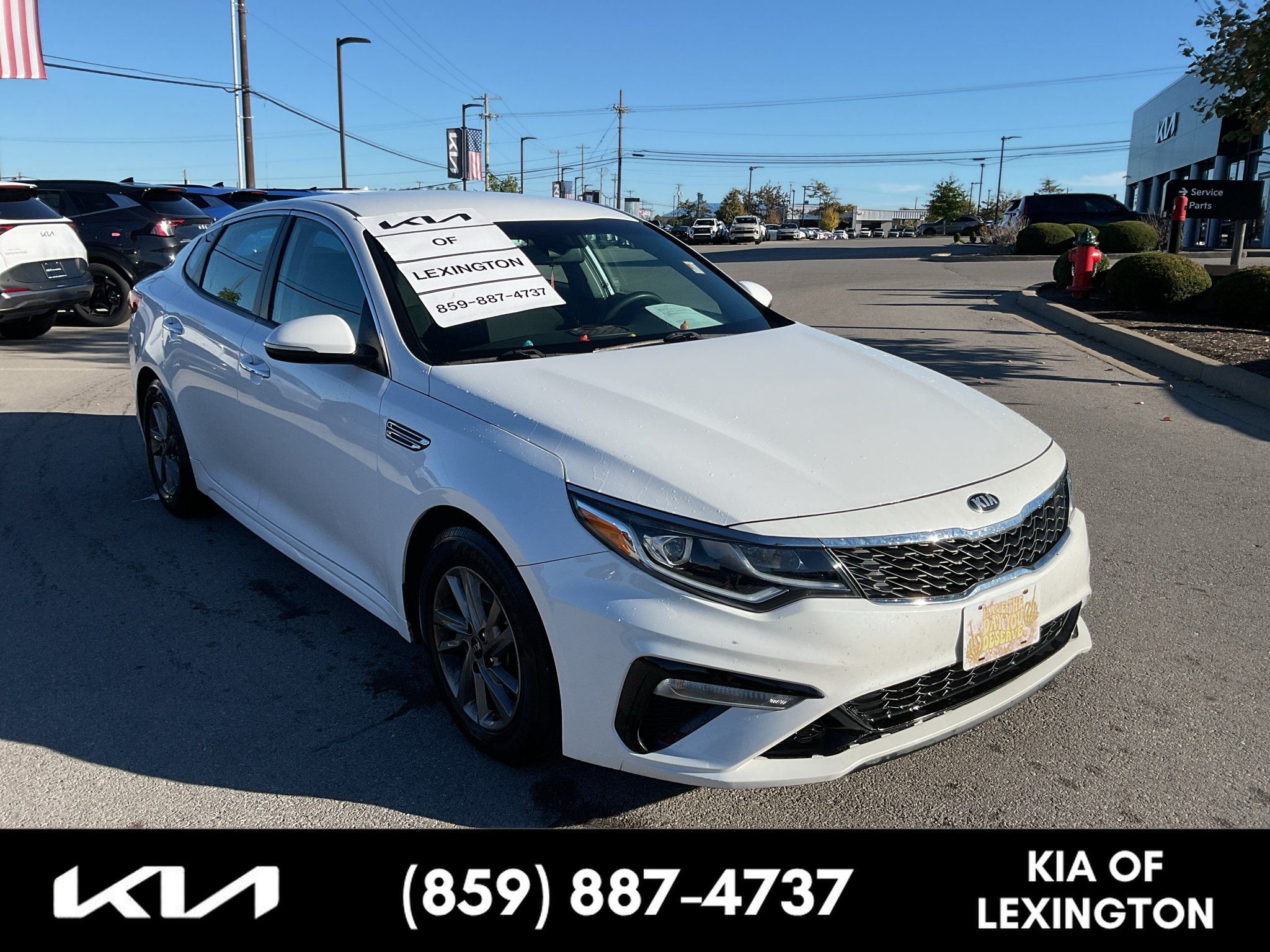 Used 2020 Snow White Pearl Kia LX image 1