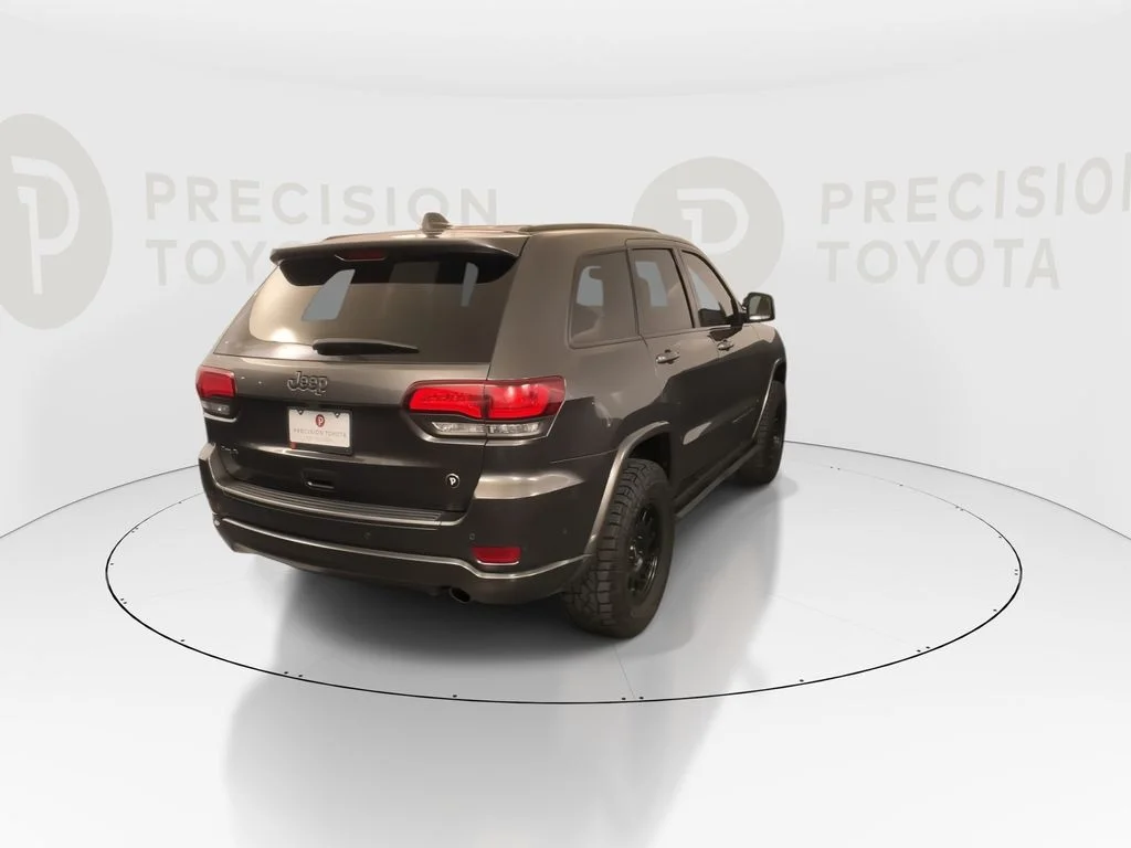 Used 2021 Granite Crystal Metallic Clearcoat Jeep Limited image 7