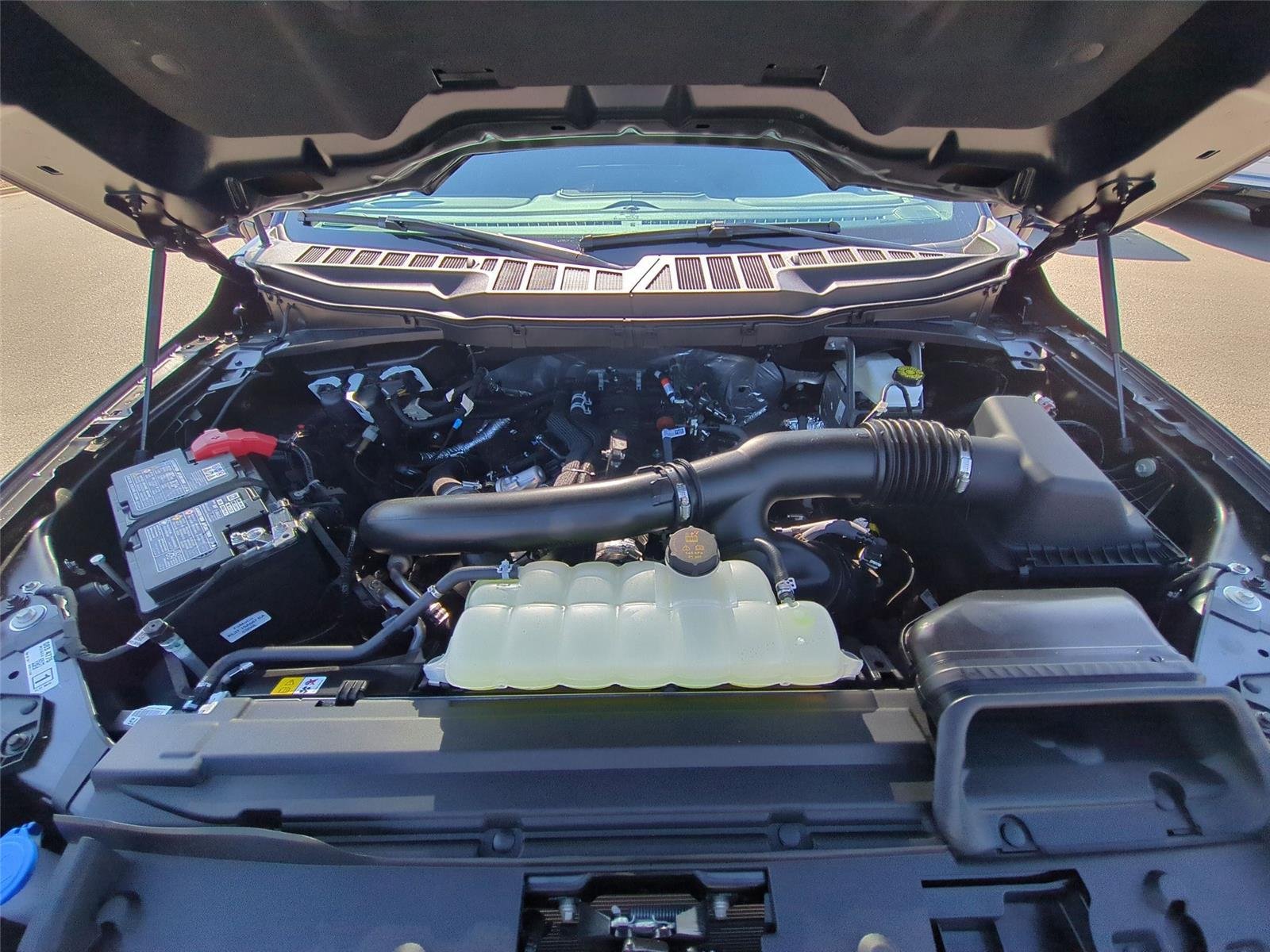 New 2026 Antimatter Blue Metallic Ford Lariat® image 39