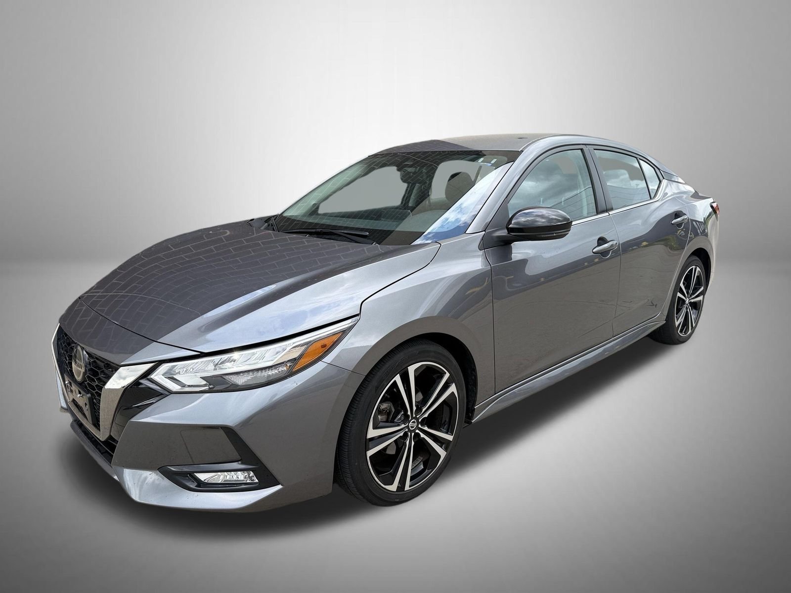 Used 2023 Gray Nissan SR image 1