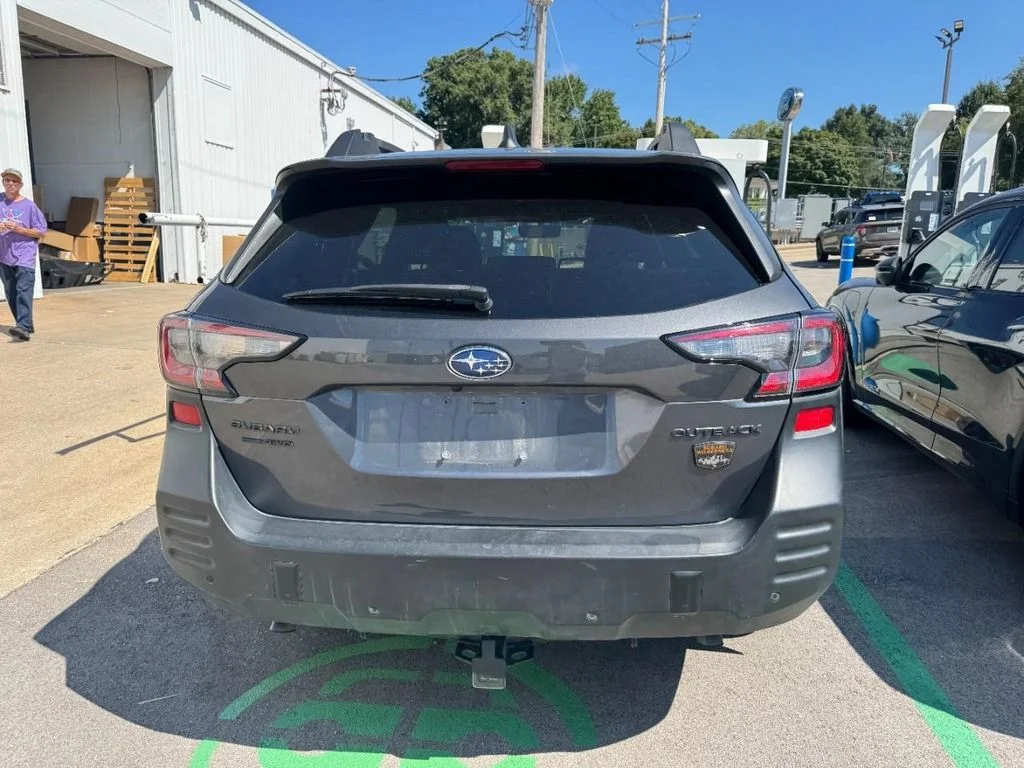 Used 2024 Magnetite Gray Metallic Subaru Wilderness image 4