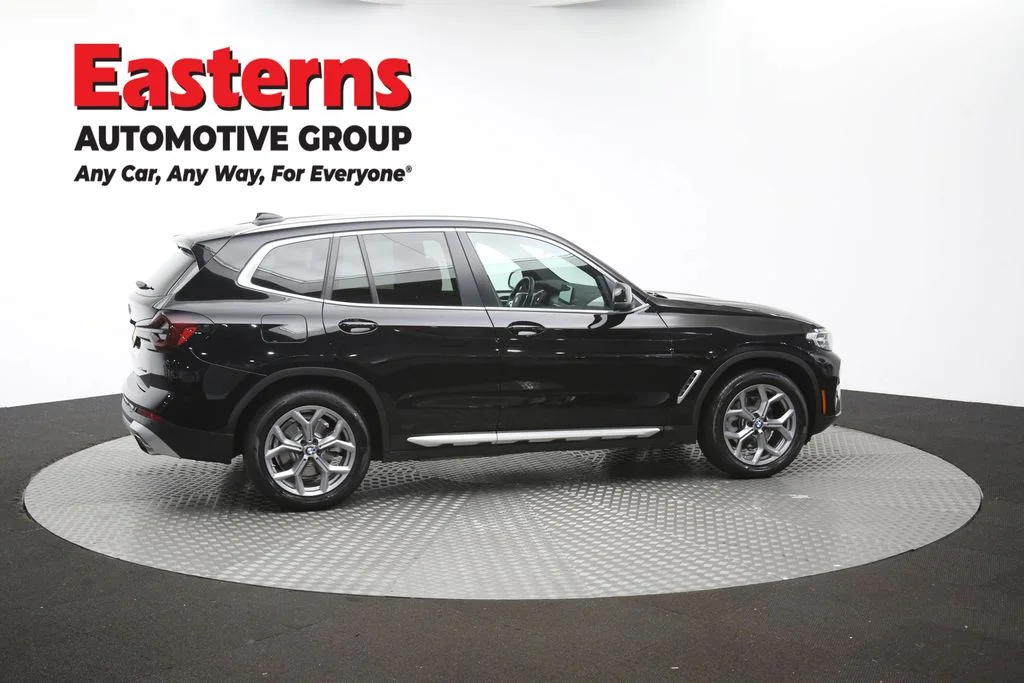 Used 2024 Black BMW xDrive30i image 48
