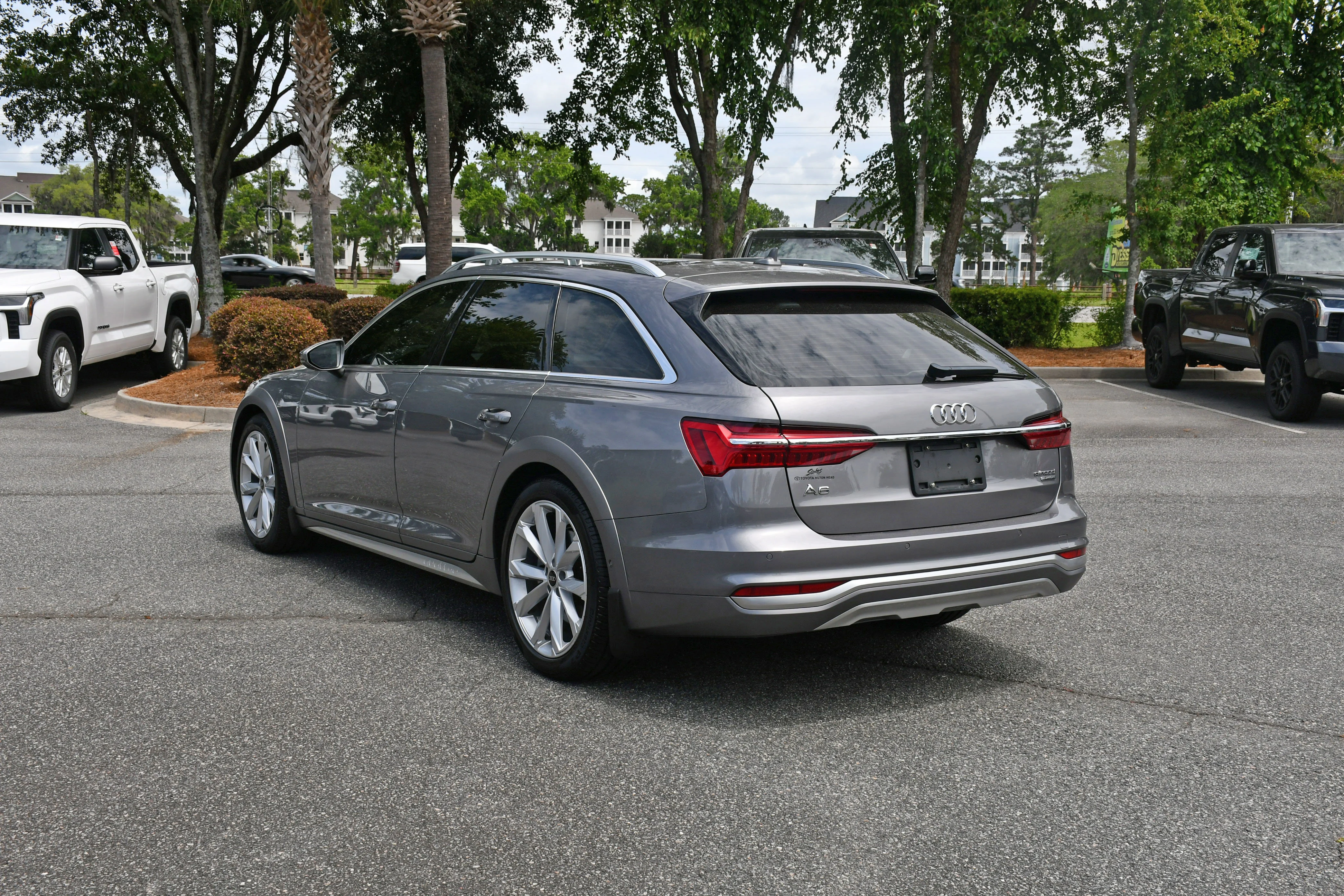 Used 2021 Gray Audi Premium Plus image 3