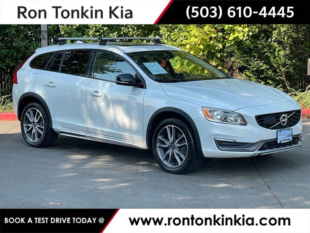 Used 2015 Crystal White Pearl Volvo T5 image 1