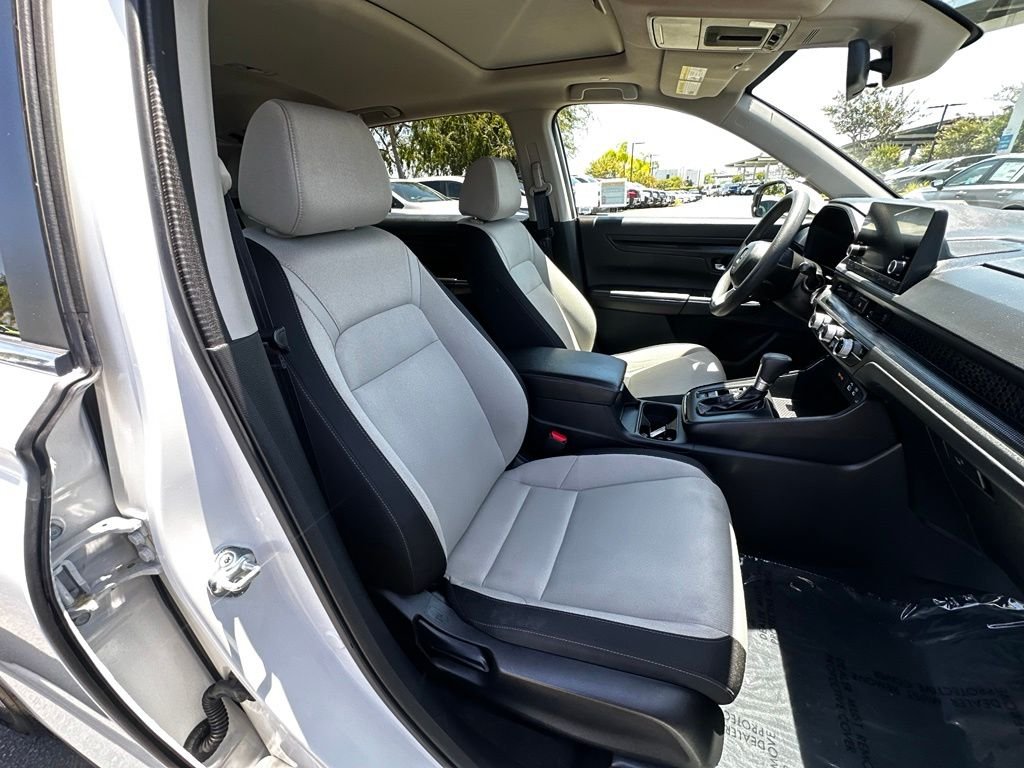 2025 Honda CR-V EX - Photo 14