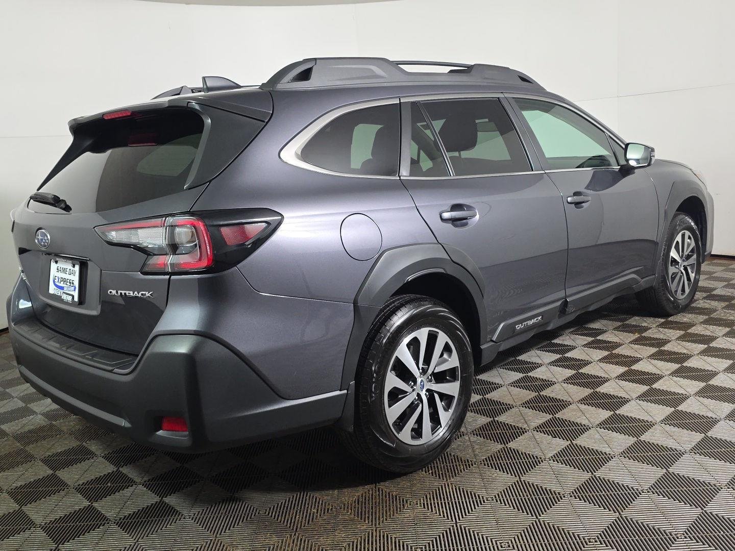 Used 2025 Magnetite Gray Metallic Subaru Premium image 11