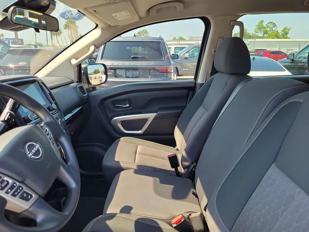 Used 2023 Gray Nissan SV image 23
