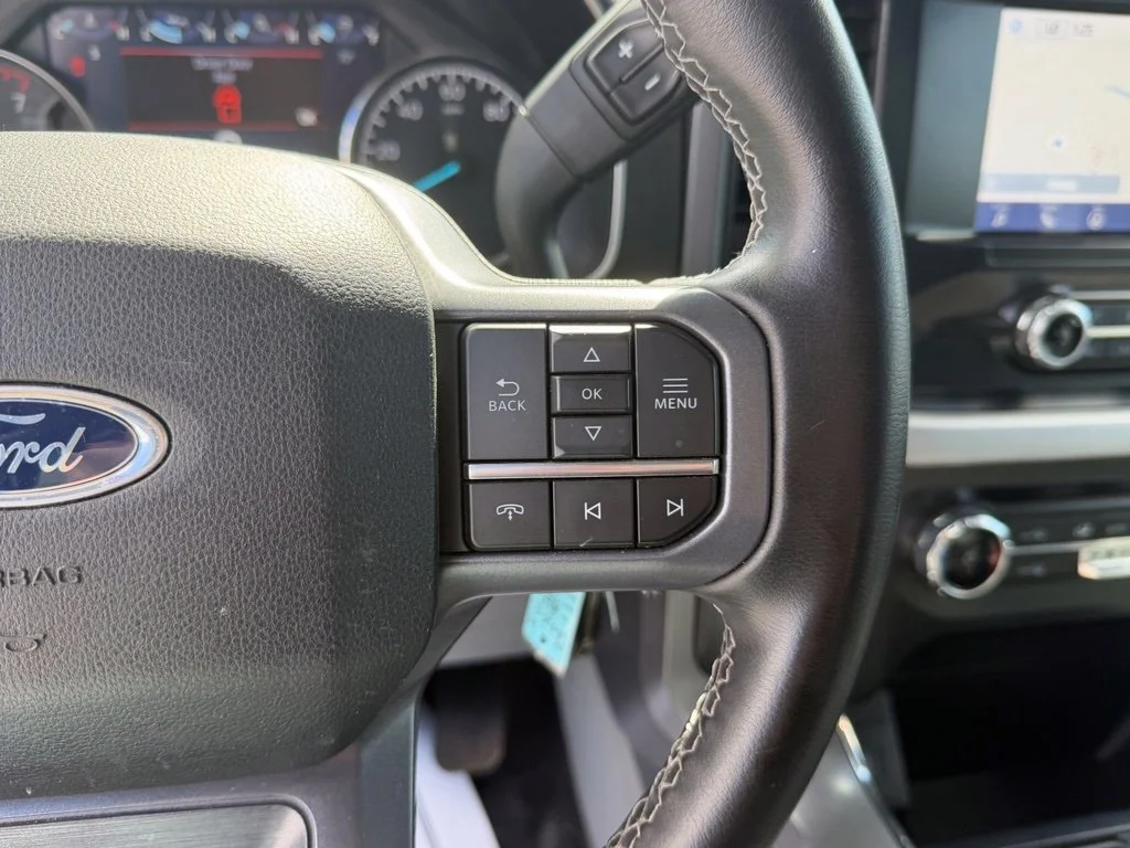 Used 2023 Gray Ford XLT image 33