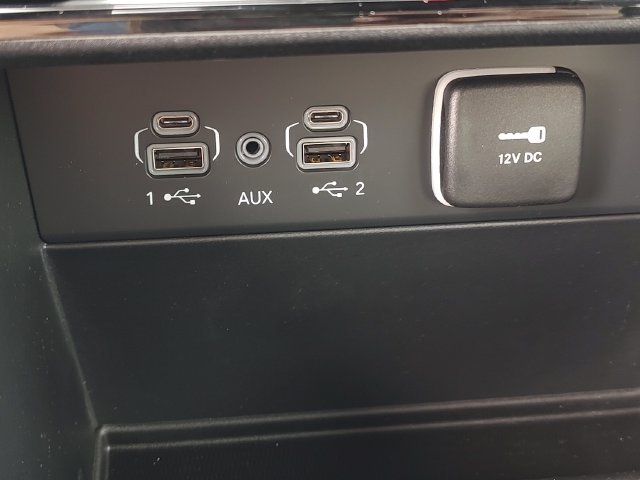 New 2027 Bright White Clear-Coat Paint Jeep Laredo image 19