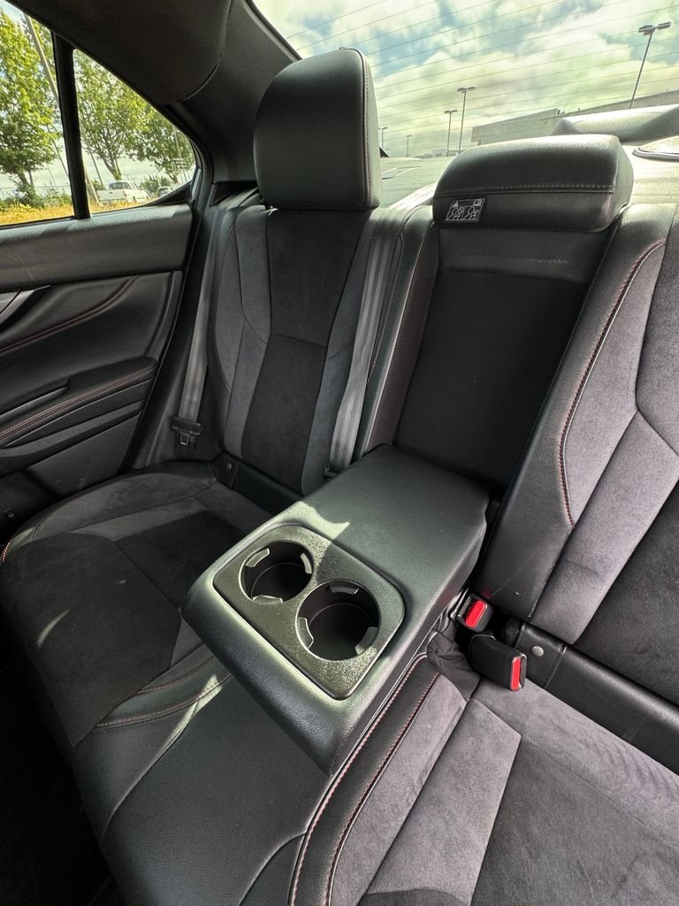 Used 2022 Magnetite Gray Metallic Subaru Limited image 19