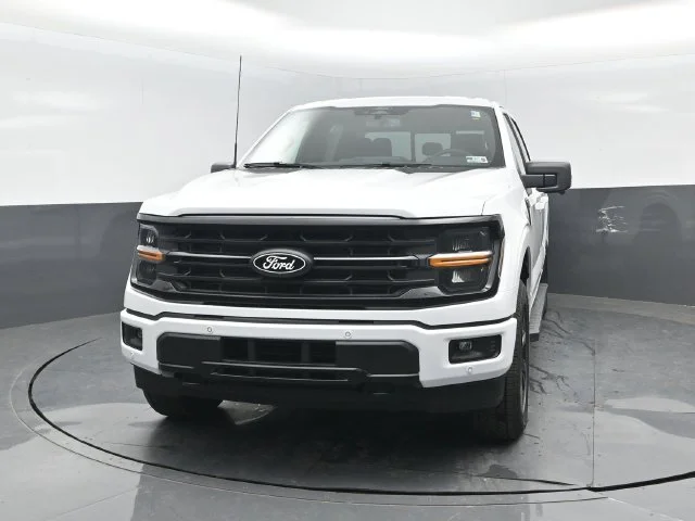 New 2026 Oxford White Ford XLT image 23