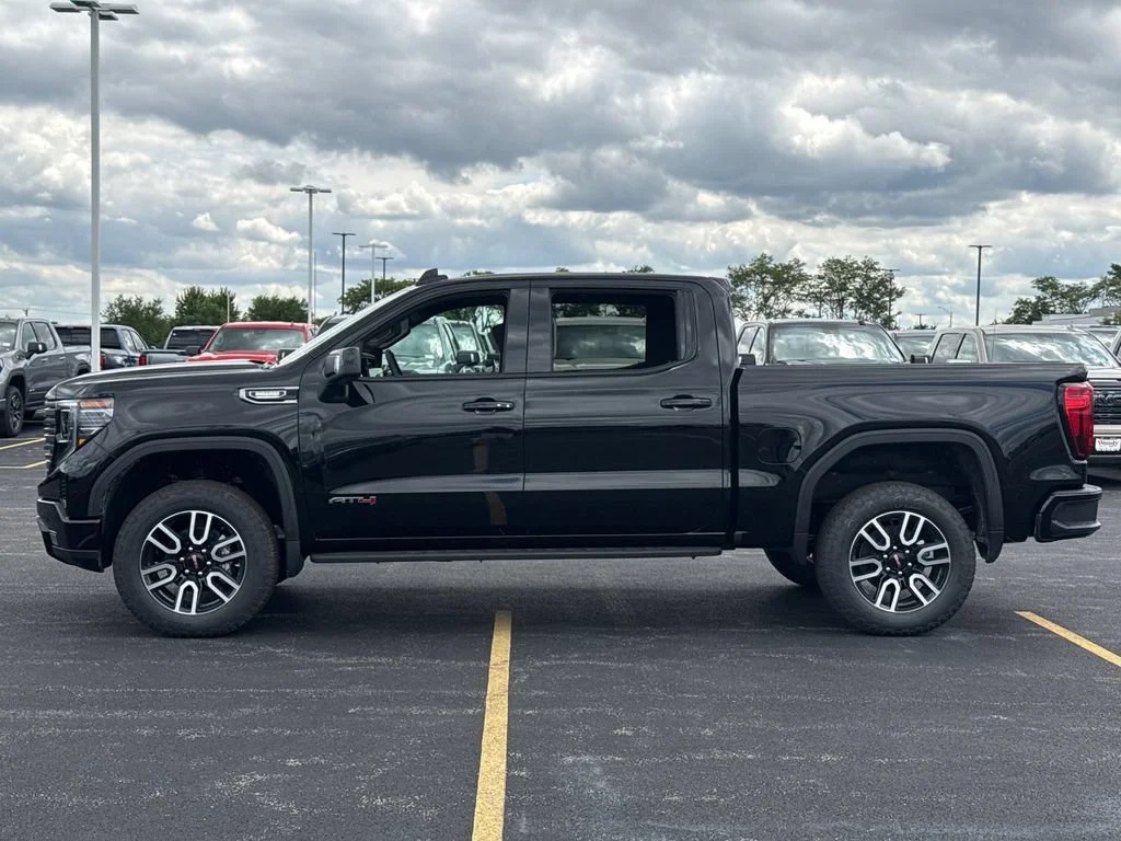 2026 GMC Sierra 1500 AT4 - Photo 11