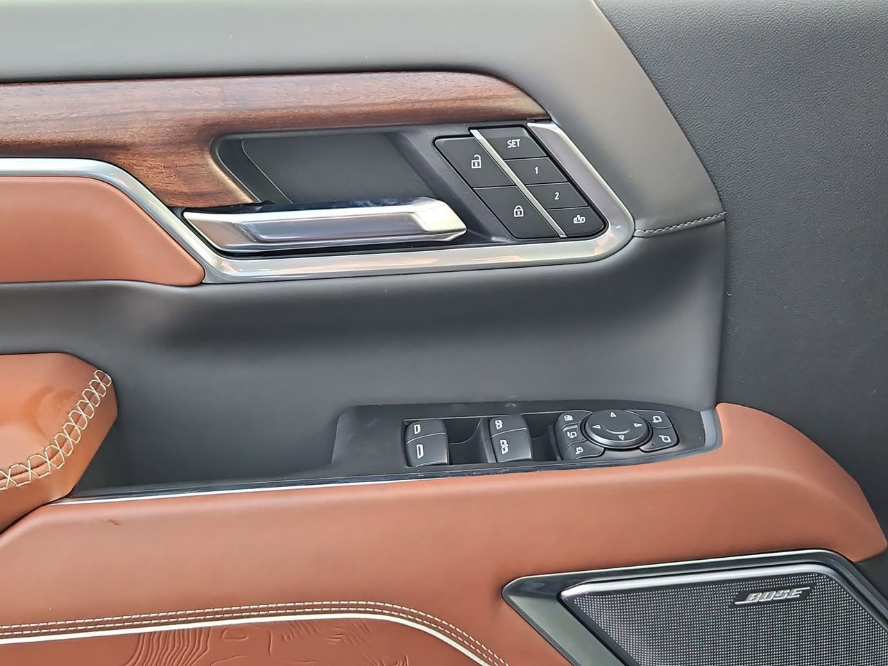 New 2026 Onyx Black GMC Denali Ultimate image 24