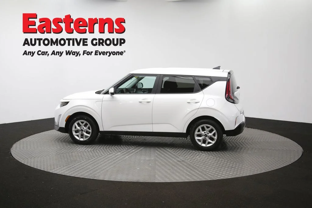 Used 2024 White Kia LX image 60