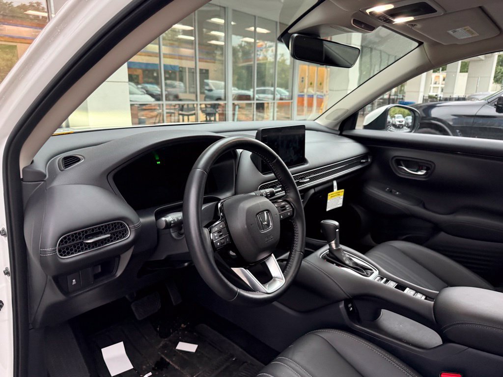 Used 2026 White Honda EX-L image 7