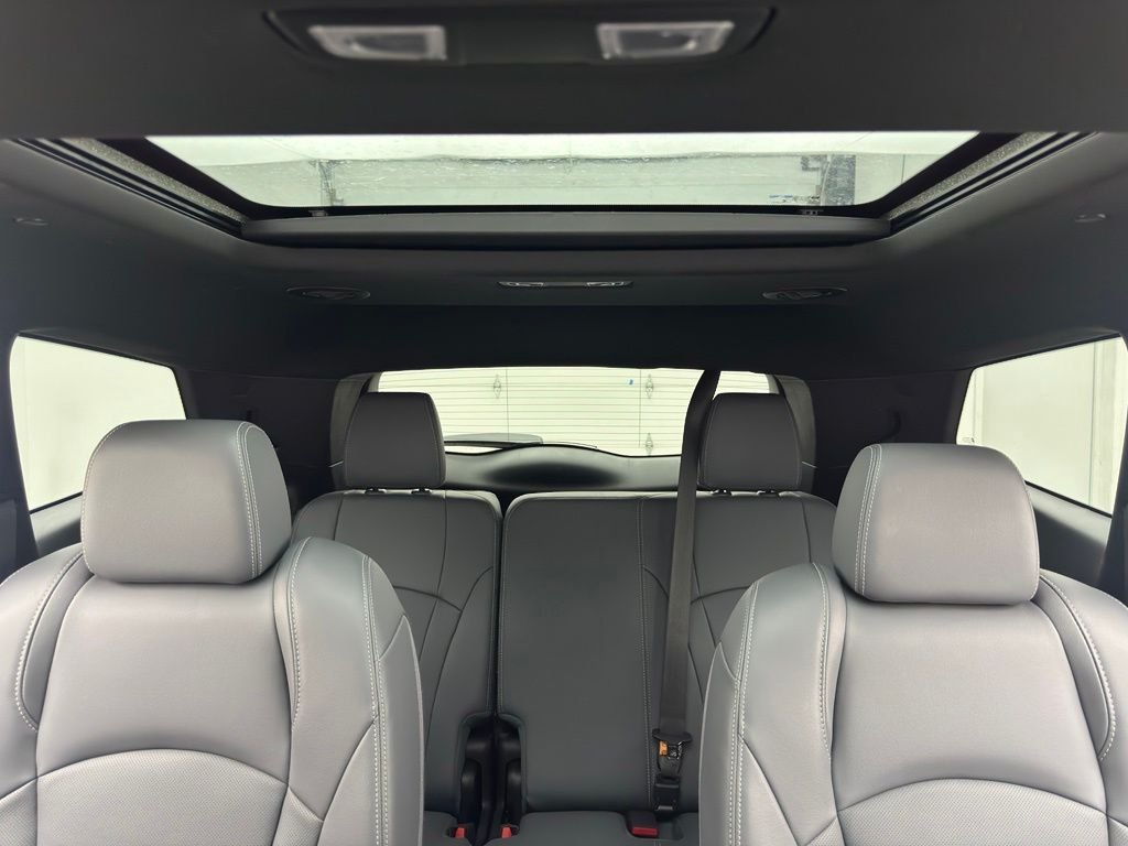 Used 2023 Ebony Twilight Metallic Buick Essence image 42