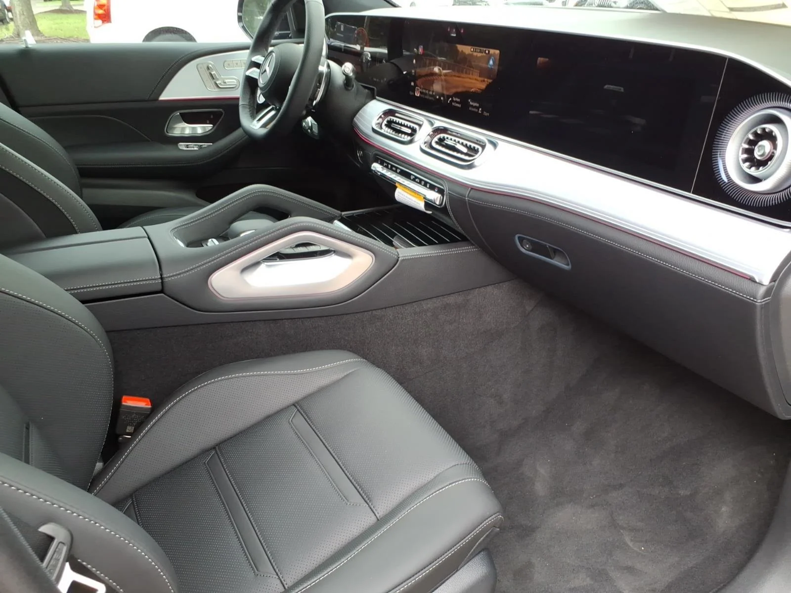 New 2027 BLACK Mercedes-Benz AMG® GLE 53e image 25