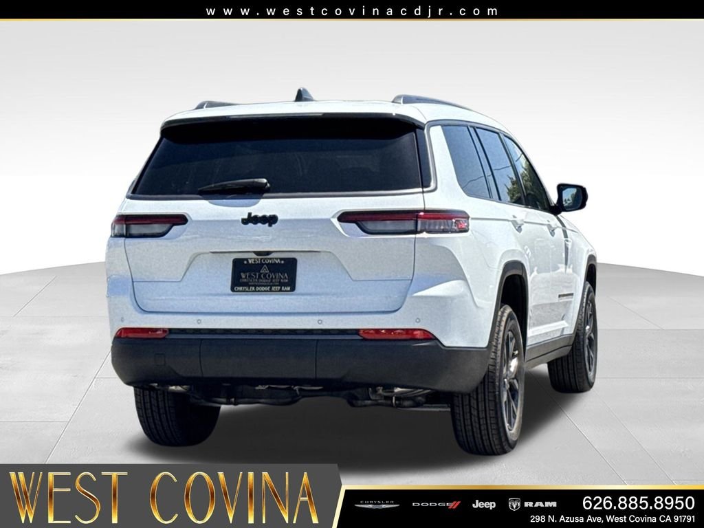 New 2026 Bright White Clear-Coat Exterior Paint Jeep Altitude image 8