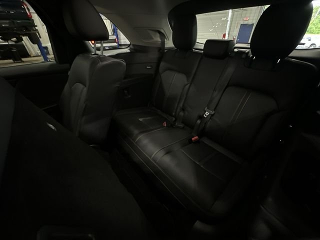 Certified Used 2025 Black Mazda 3.3 Turbo Select image 31