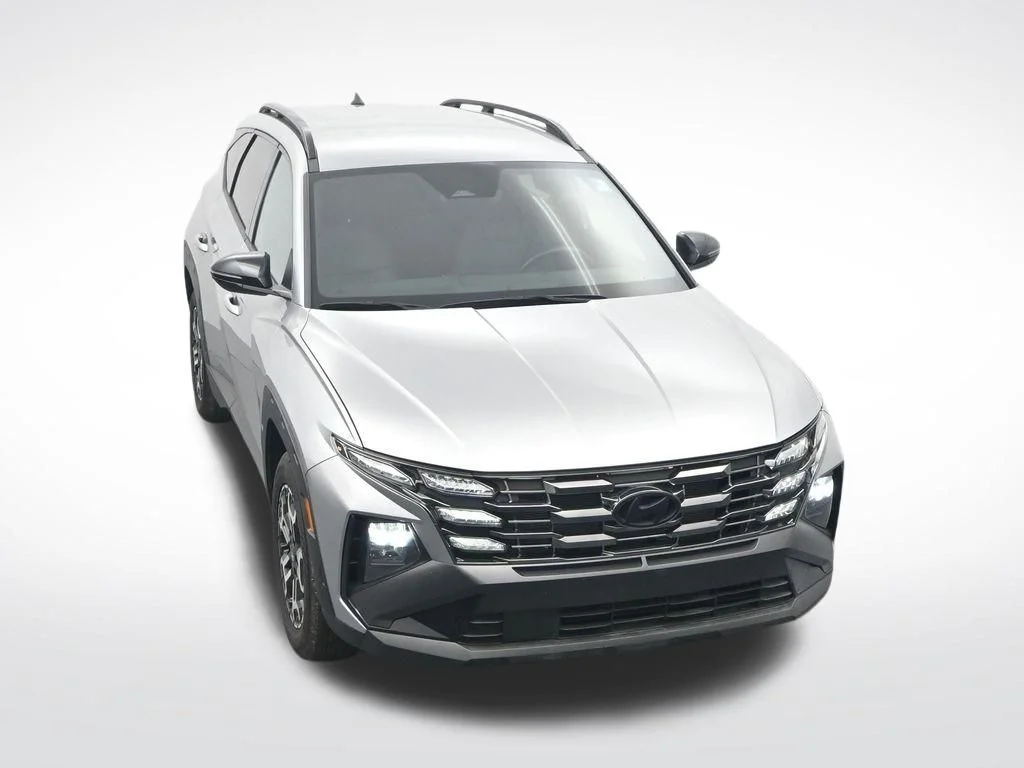 Certified Used 2025 Shimmering Silver Hyundai XRT image 25