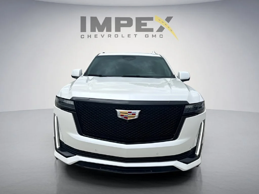 Used 2023 Crystal White Tricoat Cadillac Sport Platinum image 8