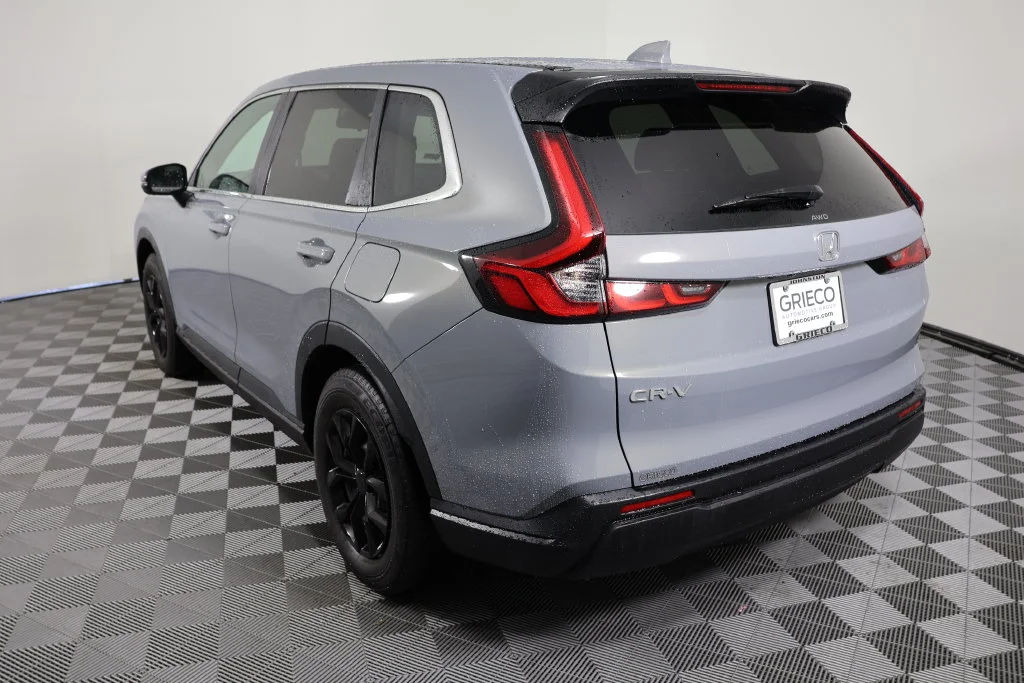 Used 2025 Urban Gray Pearl Honda LX image 6