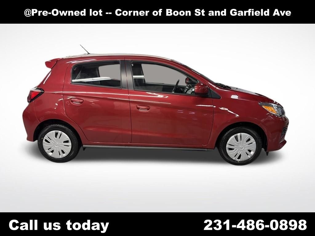 Used 2024  Mitsubishi ES image 5