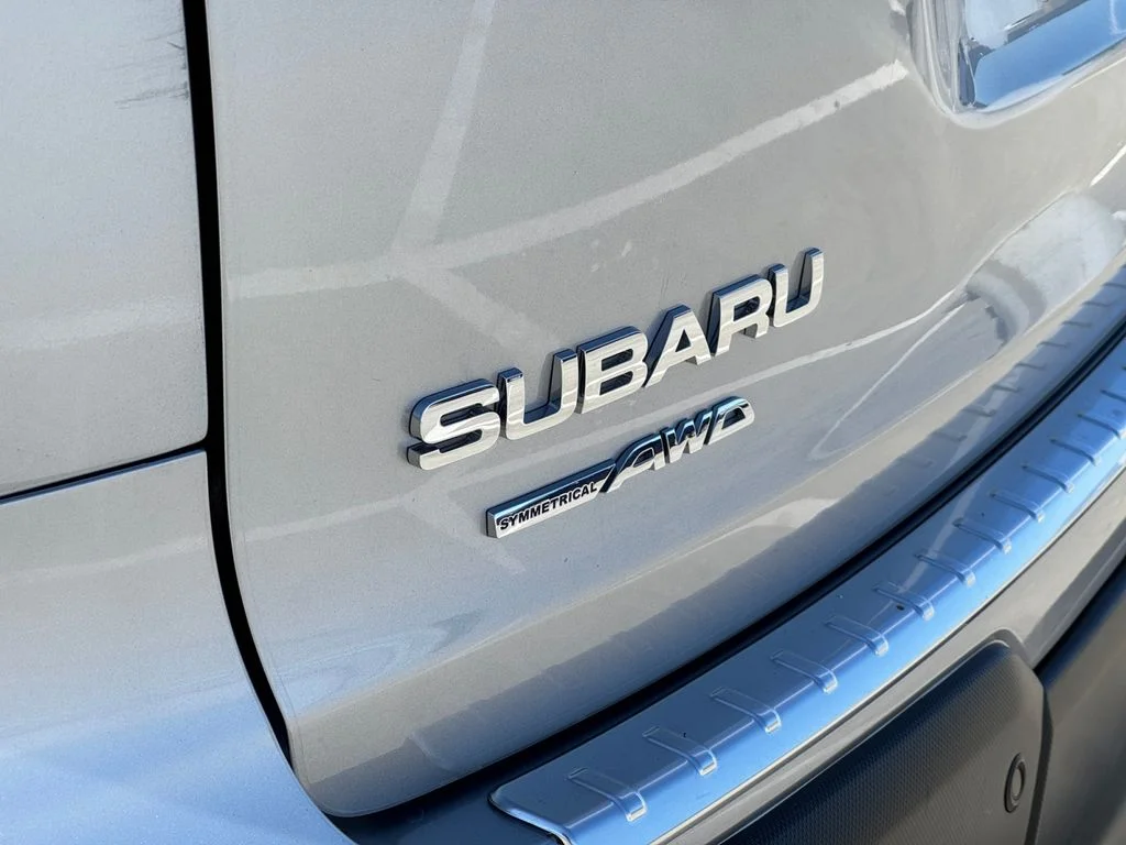 Used 2021 Silver Subaru Premium image 25