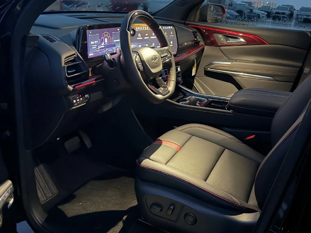 New 2027 Mosaic Black Metallic Chevrolet RS image 10