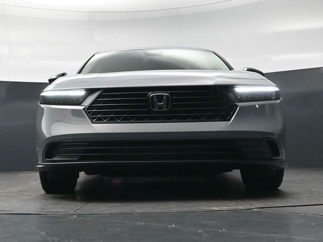 Certified Used 2026 Urban Gray Pearl Honda SE image 26