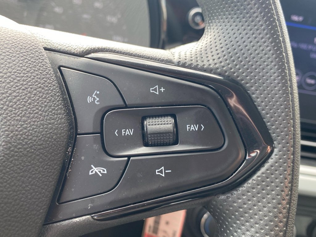 2025 Chevrolet Trax LS - Photo 24
