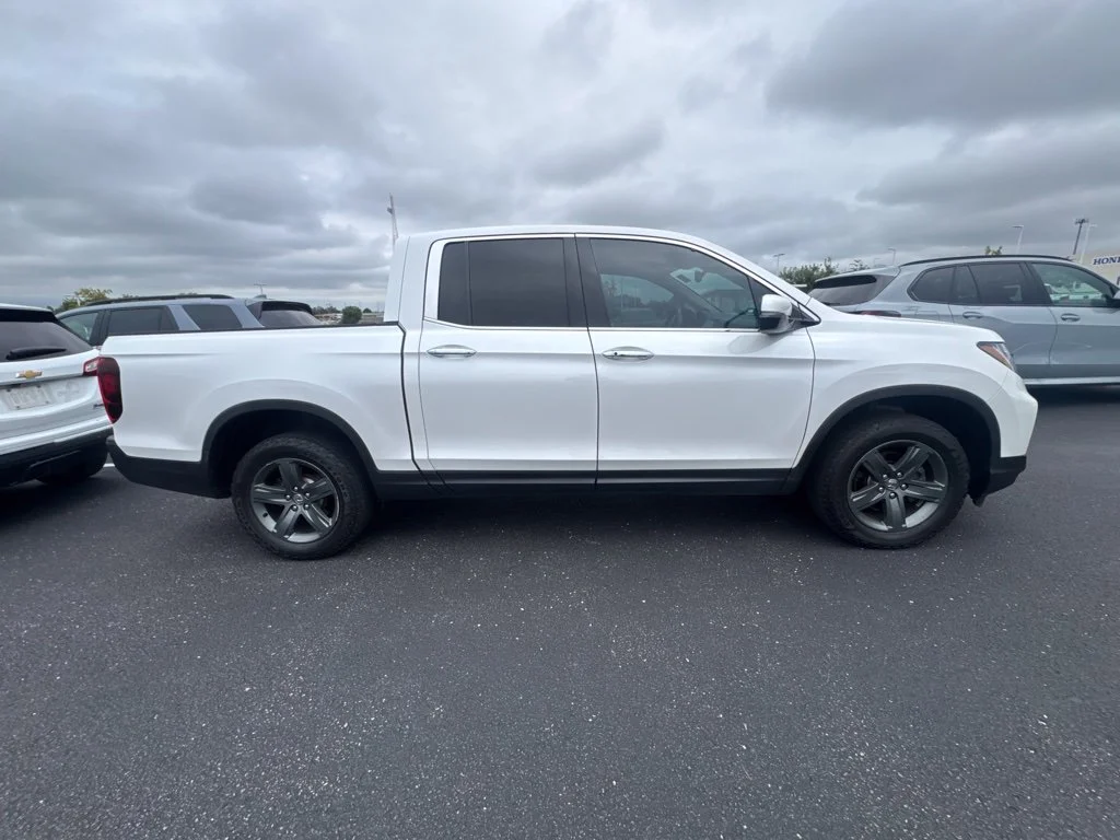 Used 2023 White Honda RTL-E image 7