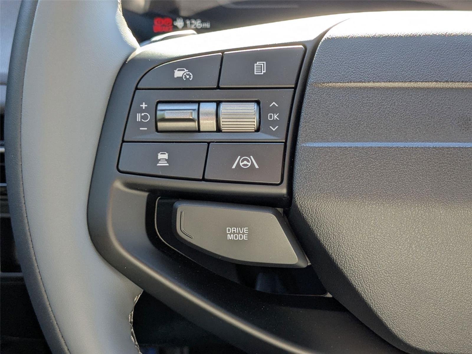 New 2025 Ebony Black Kia Light Long Range image 18