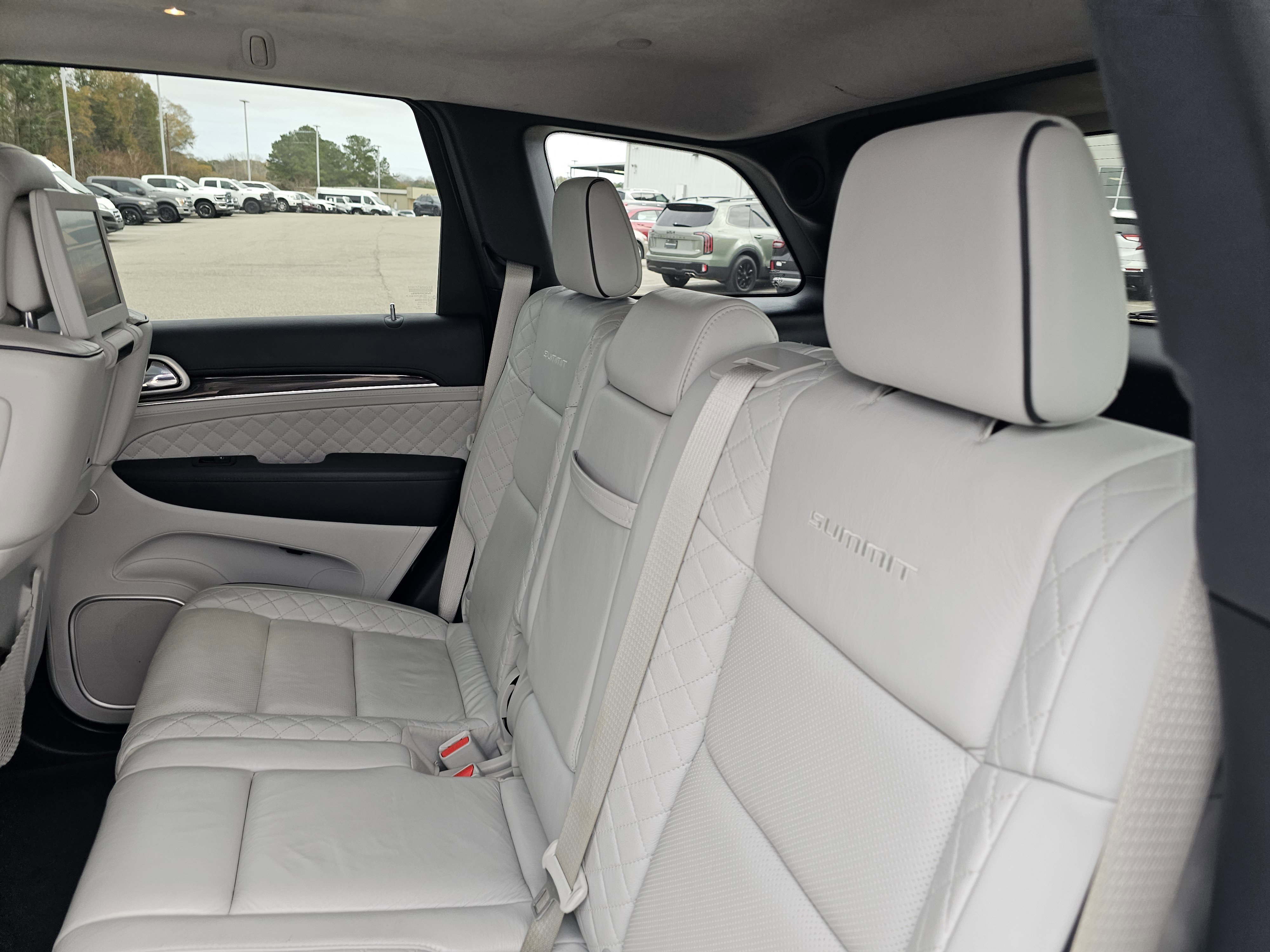 2020 Jeep Grand Cherokee Summit - Photo 34