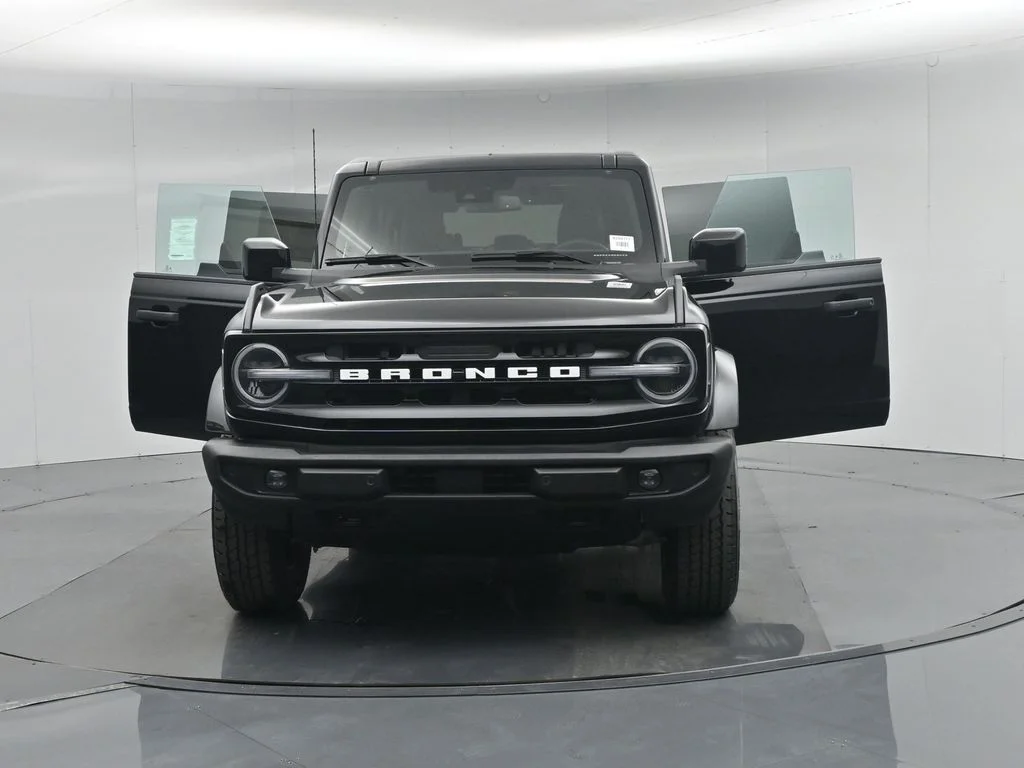 New 2026 Black Ford Outer Banks image 31