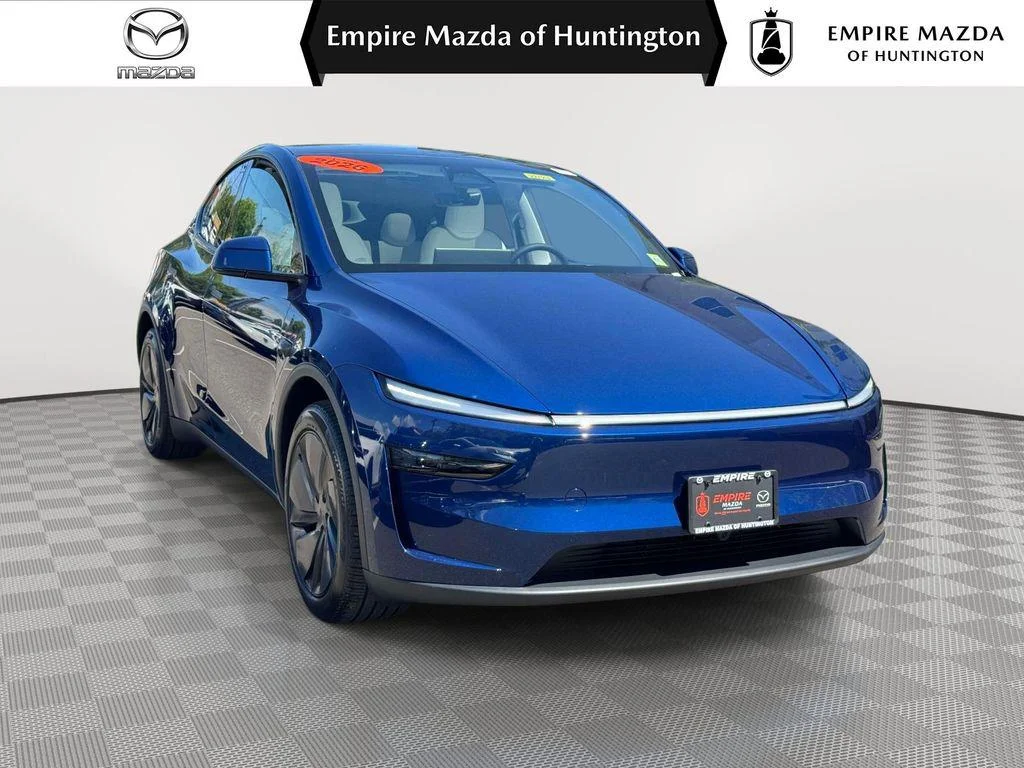 2026 Tesla Model Y Standard Rear Wheel Drive's photo