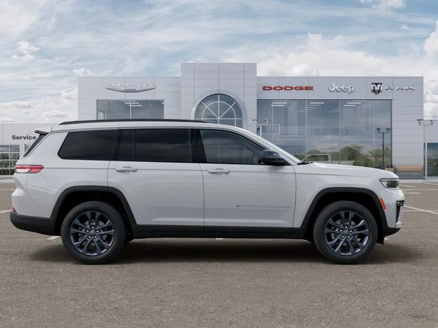 New 2026 Bright White Clear-Coat Exterior Paint Jeep  image 22