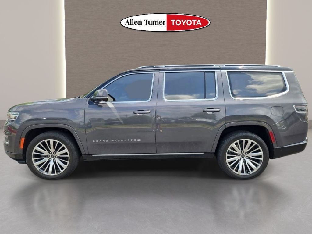 Used 2022 Gray Jeep Series III image 10