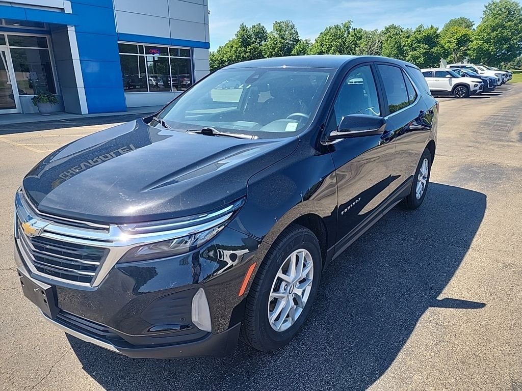 Used 2023 Black Chevrolet LT image 3