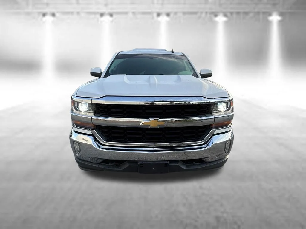 Certified Used 2017 Summit White Chevrolet LT image 10