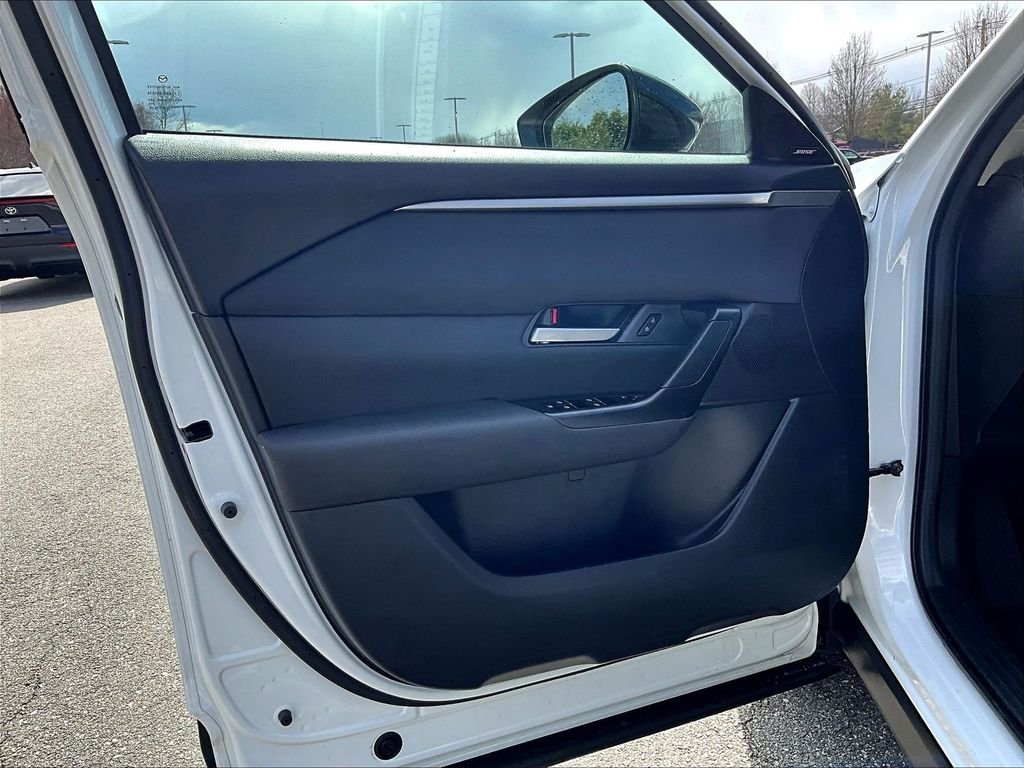 Used 2025 Wind Chill Pearl Mazda 2.5 S Premium Package image 9