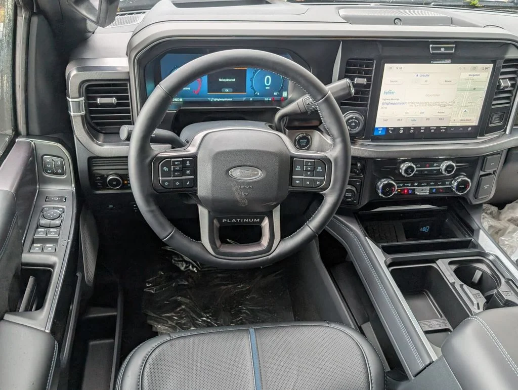 New 2026 Star White Metallic Tri-Coat Ford F-250® Platinum® image 9