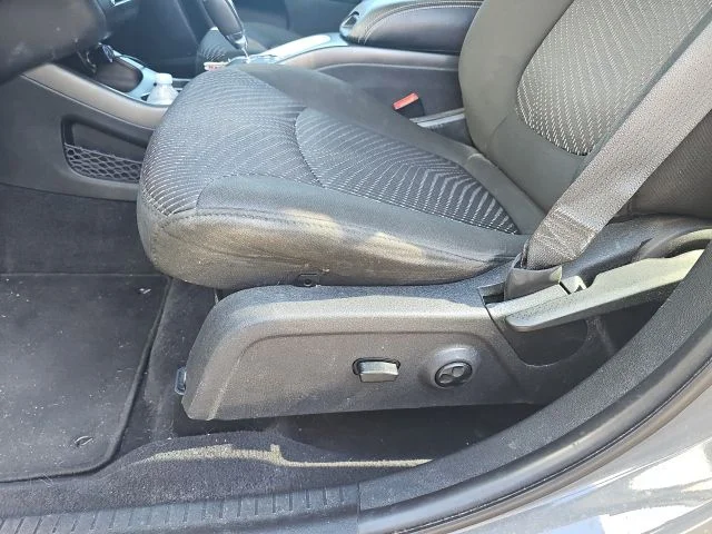 Used 2020 Gray Dodge SE image 18